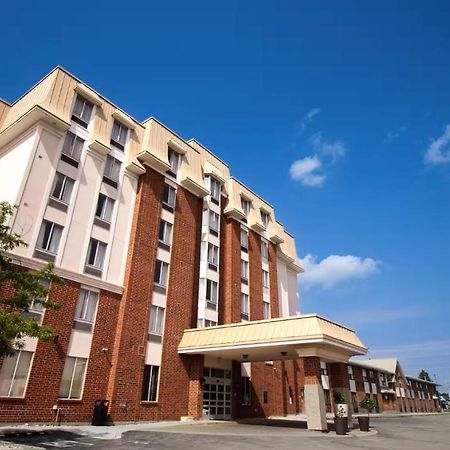 Waterloo Suites Hotel, Trademark Collection By Wyndham Dış mekan fotoğraf
