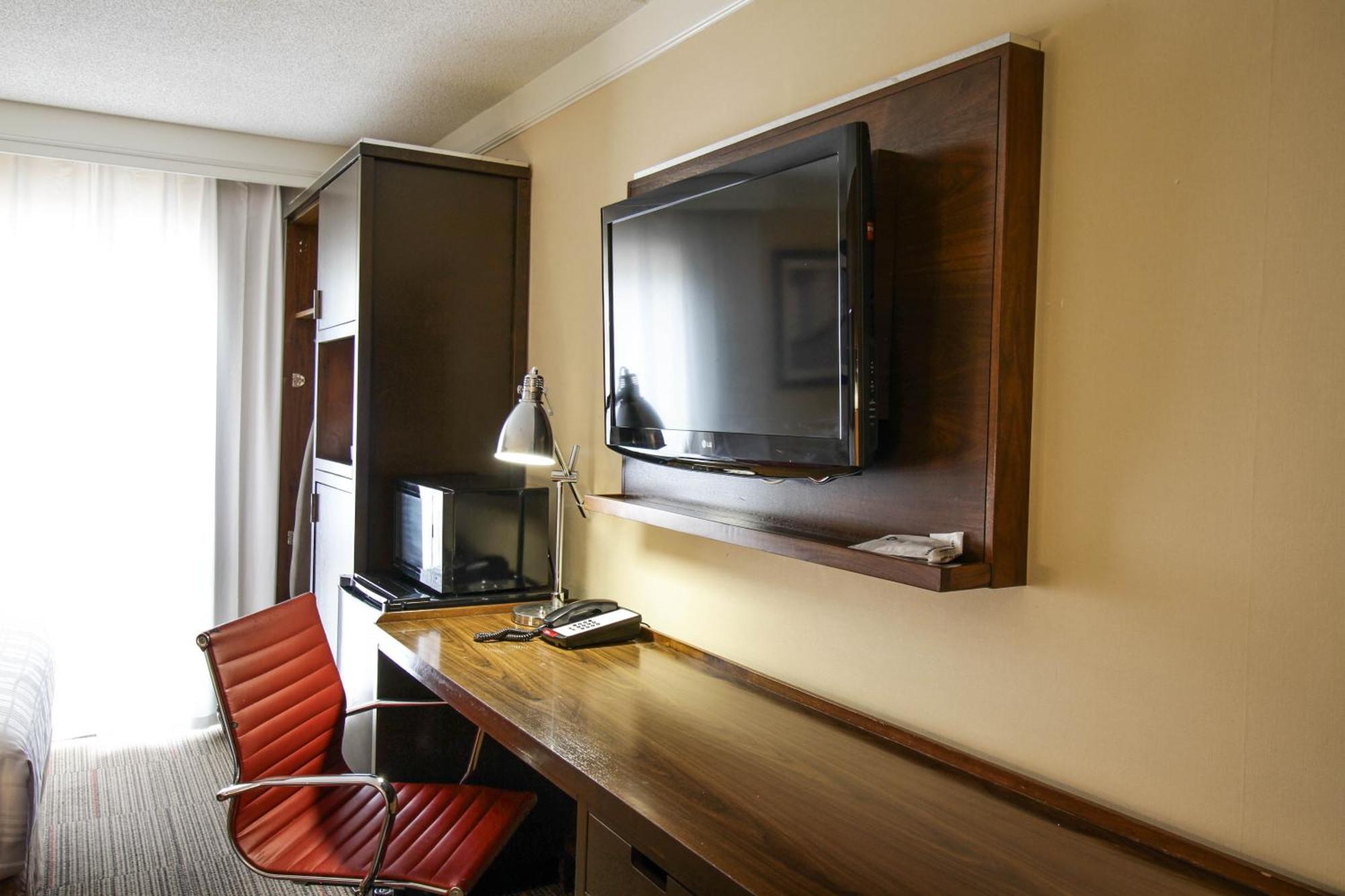 Waterloo Suites Hotel, Trademark Collection By Wyndham Dış mekan fotoğraf